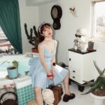 Minami Minegishi Instagram - ばびに初めて写真撮ってもらいました。 メイクもスタイリングも全部自分でやっちゃう多才なばびちゃん。 絵描きだからメイクも顔に絵描いてるみたいに迷いなくするの。楽しかったありがとｯｯ
