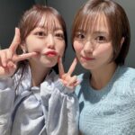 Minami Minegishi Instagram - ゆきりん卒業コンサート思い出...🌸 約3年前（もうそんなに経った...？）私がAKB48を卒業するときには1番そばで支えてくれたゆきりん。今回、その時と同じ会場で一緒にステージに立たせてもらうことができて嬉しかったです。同期や近い期のメンバーがいない中で寂しさや心細さを感じる時もあったと思うけどここまでAKB48を引っ張ってくれたこと、本当に尊敬しています。私自身、歳を重ねて後輩が増えるとだんだんと照れが出てアイドルを全うすることを難しいと感じることがあったのですが、ゆきりんはこの17年間ずーーーーっと最強のアイドルでした！最後の劇場公演まで、そしてその後もきっとアイドルなんだろうなぁ。。またいつか2人で乾杯しようね！🤫🍻