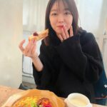 Minami Minegishi Instagram - 岡崎のお洒落で美味しいモーニングいただきました🥐次はガレット食べに行きたい！！！！