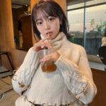 Minami Minegishi Instagram - ゆうちゃん（ @yuu_hotta ）に撮ってもらった写真が好評をいただいてるので自分でも！笑 なんとこれが今年初ポストになってしまいました。2024年もよろしくお願い致します。