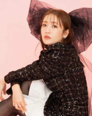 Minami Takahashi Instagram - ファンクラブCheeky eyesがFaniconになってから今日で2周年✨
皆んなでチャットで会話したり配信やイベントをしたり🤗✨
今日もまさに2周年記念配信中です！
ファンクラブ用に撮っていただいた写真をアイコンにしてみました🎀

#cheekyeyes
#cheekyeyes2周年
#ファンクラブ
#2周年
#fanicon
