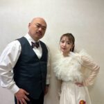 Minami Takahashi Instagram - NEXT IDOL GRANDPRIX 2024 去年に引き続きクロとMCを務めさせていただきました✨ 会場にお越しくださった皆さん、配信で見てくださっていた皆さんありがとうございました！ 次世代アイドルの頂点を決めるコンテストということで、予選から約 2 ヶ月間を経て勝ち上がったファイナリスト16 組の中からグランプリを決定！ どのアイドルちゃんも素晴らしくて、日本のアイドルの良さを再確認🥺✨！ 思った結果が出ず悔し涙を流す子達もいて、心が苦しくなりましたが、この経験を次の輝きに繋げてほしいなと思いました🥹 #nextidolgrandprix2024 #NIG2024 衣装👗 トップス・スカート @amerivintage インナートップス @vannie__u イヤリング @amitiecredirdesign
