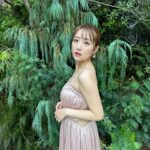 Minami Takahashi Instagram - 日焼けしたくないけど やっぱり良い天気の方が気持ちも上がりますね☀️ 早くお天気と気圧安定しないかなー！！ 去年の夏より痩せたから今年は薄着チャレンジ！ （もう少し腕痩せたい🤤 #私服 #onepiece @_estella.k_ #jacket @hyke_official #earring @stellarhollywood #bag @loewe