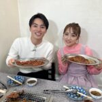 Minami Takahashi Instagram - 東海テレビ スイッチ！ 今週もありがとうございました🥺✨ 今回は鈴木くんと一緒に、 有名人が愛した名店と題してロケをしてきました🤗 天ぷらかき揚げ 光村さんのかき揚げ丼に野菜の天ぷら🍤 焼肉 眞佐可さんの黒毛和牛ヒレ 芳光さんのわらび餅！ どれも素晴らしく美味しかったです🤤✨✨ またロケ行きたいなー！ ごちそうさまでした🥺 #スイッチ #東海テレビ #tv 衣装👗 トップス・スカート @maisonspecial_women イヤリング @anemone_official ロケ衣装👗 コート @vannie__u ニット　ビスチェ ＠elendeek スカート @birthdayroom_official イヤリング @angel_kobo_