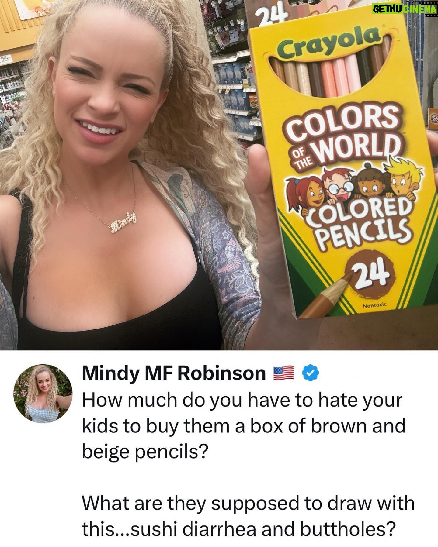 Mindy Robinson - 3.3K Likes -