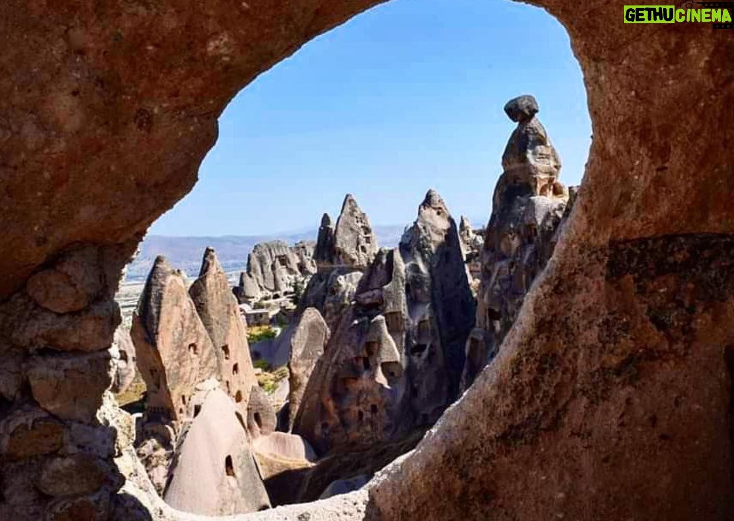 Mine Kılıç - 2.4K Likes - volkanik patlama, kül, rüzgar ve su.. sonrası insan eli, emeği,umudu. uzaylılar da pek mümkün🌋🛸