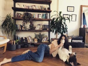 Mine Kılıç Instagram - pati kokusu bilenler?