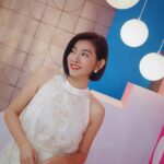 Mini Chao Instagram - 今天走仙女路線～🥹 最近風格～氣質🫶🏻 服飾、飾品、腰鍊、鞋子 @linalinadress (美美的元素） 📸最正經紀人 @lu_0227