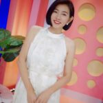 Mini Chao Instagram - 今天走仙女路線～🥹 最近風格～氣質🫶🏻 服飾、飾品、腰鍊、鞋子 @linalinadress (美美的元素） 📸最正經紀人 @lu_0227
