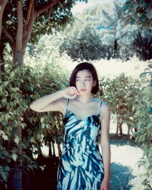 Mini Chao Instagram - 感受午後的陽光
知足～🖤🤍🖤

#我愛我的短髮
#今天有點小女人