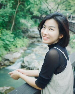 Mini Chao Instagram - 愛笑的眼睛 all about you～❤️

#氣質小姐姐 
#這個攝影師很有愛
