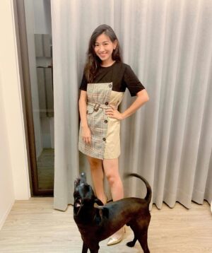 Mini Chao Instagram - 5年前的長髮～🤣🤣🤣
剪了短髮後 有點回不去了

#到底要留長 #還是繼續短髮
麻煩大家給我意見⋯～🤍