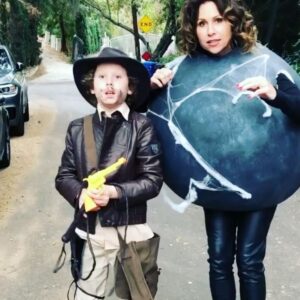 Minnie Driver Instagram - My annual reminder that Henry ALWAYS chose our #halloween costumes. 🎃