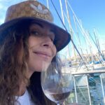 Minnie Driver Instagram - What else are you supposed to do by yourself on a Sunday in #france ? 🇫🇷
