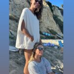 Minnie Driver Instagram - @camrich11 a poncho beer surf. ♥️