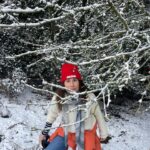 Minnie Driver Instagram - Minthewild. 📷 @jane_yarrow #sunday #firstsnow