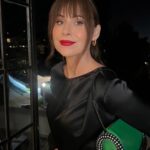 Minnie Driver Instagram - Frankly , I had to really cajole myself out of my pyjamas … I did it with a JW Anderson dress and exquisite bag, Missoma earrings and a mighty Tilbury red lip. Good work @jonlieckfeltbeauty @gregoryarlt thank you for a beautiful evening @chanelofficial @finchandpartners 💫 @jw_anderson @charlottetilbury @missomalondon