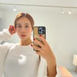 Minori Inudo Instagram - 初めての美容鍼へ🌼 @harion_beauty やってみたいな〜と思いながらも、中々いけてなかったんだけど今日初めて行ってみたよ🌿 見た目痛そうだなとか思ってたけど全然気持ちよすぎて 何これ？！ってなってた😂 疲れも取れるし顔のむくみなんて余裕で取れるし 目めっちゃ開いてる〜って鏡見てびっくりした🤣 夜中々しっかり寝れないこと多いんだけど(朝はゆうしんに起こされるから、笑) この短時間でめちゃめちゃ寝た気分だよ🥹 本当に感動😭またすぐ行きたい🥺 なんか気分もめちゃくちゃいいんだけど☺️ 最近の自律神経終わってたから😂笑 最高な1日でした〜☺️ 感動しすぎてめっちゃ長くなった🫣 (全部ノーマルカメラだよ📷) #美容鍼#美容鍼灸#美容鍼灸サロン#中目黒#中目黒美容鍼#ハリオン#harion#ハリオン美容鍼#リフトアップ#アンチエイジング#美白#ツヤ肌#自律神経