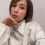 Minori Inudo Instagram - 髪切ったよ⛄️前髪も久しぶりに👩🏻‍🦰 ___________今日の小言__________👦 今日もゆうしんに色々投げられました。 (ご飯の時とかおもちゃ)自分が落としたものは自分で拾うまで言ったり もしくは一緒にやろって誘ったり、、、 そしたらしっかりお片付けまでしてくれました😭 その後ごはんで、食べ物捨てられた時は 👶が拾う気なしで... その時は私は部屋から出て行き別の部屋へ移動。 そしたらこっちにきてうしろからハグしてました。(これは嬉しすぎる🤣笑)その後しっかり片付け🙆‍♂️ 今日も色々と伝わっていますように。 ＃ショート #子育て #子育て日記