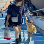 Minori Inudo Instagram - この間後楽園に遊びに行ったときの👦 本当に鬼の体力してるから全部歩いてもらいます。笑 @yushin_521 #1y10m #ママ