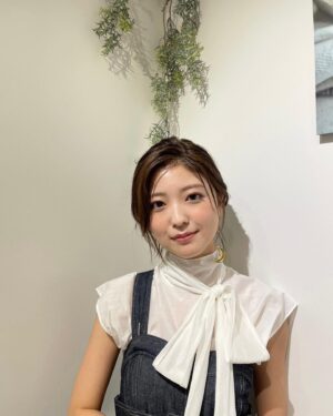 Mio Kudo Instagram - Panasonic BeautyPresents
VOCEトークイベント、ありがとうございました☺️
秋冬のスキンケアについて小松さんや皆さんと話すことができて楽しかったです❤︎

ワンピース  @casa_fline
イヤリング  @matildarose_official  @porettofelun_jewelry  @masaejewelry 

👗　@stylistmikuishikawa 
💄　@emmy.saeki