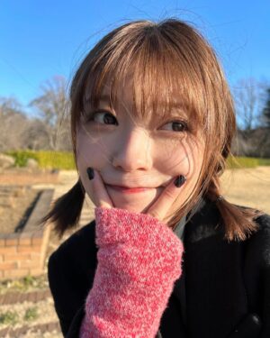 Mio Kudo Instagram - 🌞✌️