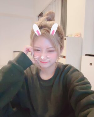 Mirai Yokoda Instagram - 久しぶりの自撮り投下じゃーーーん💣