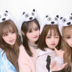 Mirai Yokoda Instagram - 4人で最後の毎日投稿、悲しいし寂しいけど
最後はいつも通り4人らしく笑顔で終われました😭👍

動画上でも、動画見ながら一人でも大号泣した、、（笑）
本当に改めて心の底から皆んなのことが大好き！！！
これからも1番のファンとしてMelTVを応援し続けます！！！
みんな、最後まで見届けてくれて本当にありがとうございました！！😊👍