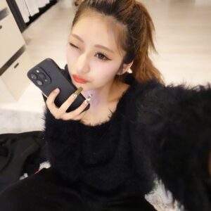 Mirai Yokoda Instagram - いつもとメイク変えてみた💕💕肌加工のみ