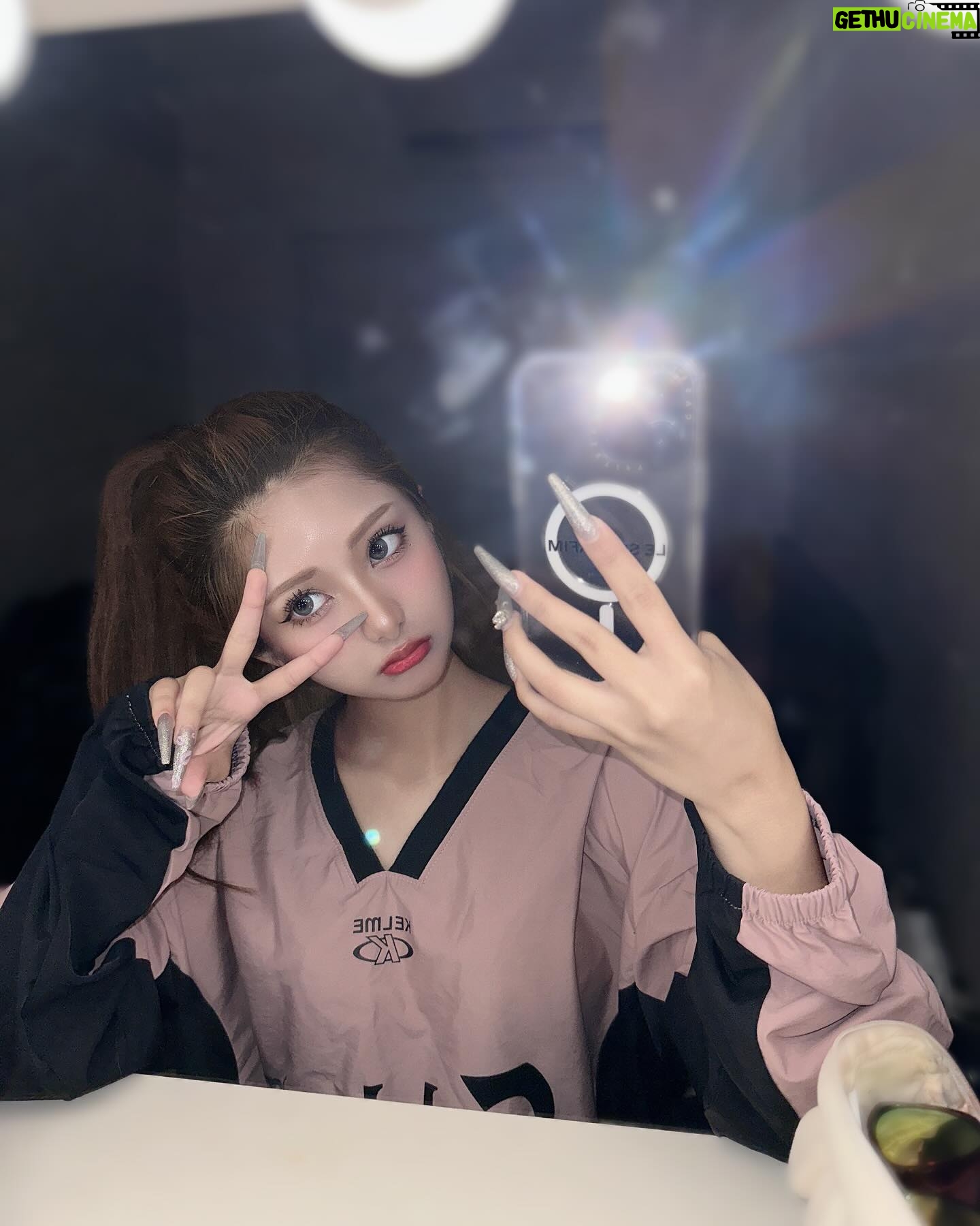 Mirai Yokoda - 21.7K Likes - 3枚目アロしゃん登場してます