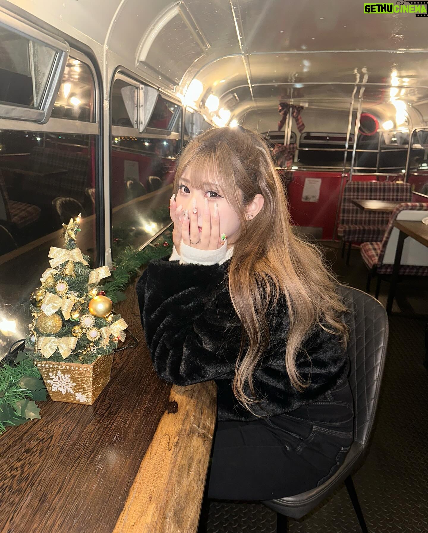 Mirai Yokoda Instagram - ここのカフェ可愛すぎて写真撮りまくった🥹♡