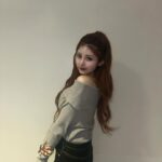 Mirai Yokoda Instagram – 皆からめっちゃ聞かれた @mocoas_official のトップス︎☺︎
オフショルニットトップス¥1,000オフクーポン発行中なのでチェックしてみてね💕

 #mocoas_official  #モコアズ  #mocoas