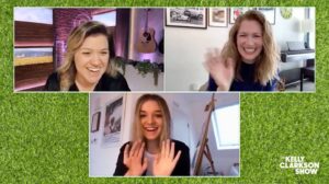 Mireille Enos Instagram - I had the loveliest time talking with Kelly and Esme on the @kellyclarksonshow which airs today! @esme_creedmiles @kellyclarkson #HannaTV #amazonprime