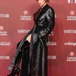 Mirela Balić Instagram - Thank you for having me @vanityfairspain 🖤 Hermosa noche rodeada de compañeros de la profesión, mucho baile y vistas al mar. Qué más pedir. Styling @palomospain @alejandrogomezpalomo @givenchy @houseoflukemartin Mua @armanibeauty #armanibeauty @kerastase_official @sofia.camarenaa Thank u @mikey.grande