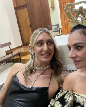 Miren Ibarguren Instagram - La boda YOSCAR. Con est@s compañer@s al fin del mundo ¡Viva LA QUE SE AVECINA!