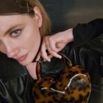 Miriam Giovanelli Instagram - 🖤 MU&H @carmendejuan x @diorbeauty