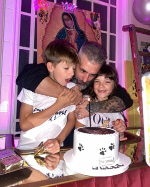 Miriam Lanzoni Instagram - Feliz aniversario de tu nacimiento bebito! 
Que todo lo maravilloso arrase y predomine siempre..
Que Dios ilumine cada día. 
Que puedas celebrar como a vos te gusta cada momento..

Te amo con todo mi corazón!!!