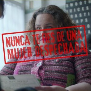 Miriam Lanzoni Instagram - 🦌 Si #bebereno no pudo con una #Martha , imagínate Daniel con 5 🤪 ¡Los esperamos para ser parte de esta historia de venganza, dónde lo que no van a faltar son las risas! 😂 📆 VIER, SÁB & DOM 🕗 20.00 HS. 📍@teatropremier 🎟️ ENTRADAS POR @plateanet 🔗 Link en bio o en historias 🎭 ELENCO: @miriamlanzoni @carballo.sabrina @fiammacurtosi @nancygay_ @fabio.di.tomaso @micalapegue 🎬LIBRO y DIRECCIÓN: @hernankra COORDINADOR DE PRODUCCIÓN: @miguelcatalan24 📑PRODUCCIÓN EJECUTIVA: @candelambr ASISTENCIA DE PRODUCCIÓN: @ivanvalentti 👚VESTUARIO: @by.juansanti 🛋️ DISEÑO DE ESCENOGRAFÍA: @vanesaabramovich 📸FOTOS: @nacholunadei 👩🏻‍💻DISEÑO GRÁFICO: @victorianopololla 🛜REDES: @boriaaudiovisual 🎥PRENSA: @agenciaab 🪮ESTILISMO: @mbsalonok 💄MAKE UP: @Lug.makeup para @rominacaponmakeup 🎬PRODUCCIÓN GENERAL: @feldman.santacruz 🤗Agradecimientos: @baireswood @keto.rtas @lanuevasantelmo @mifincagamboa @youknowmoda @lfc_shoes @fv_indumentaria @filippas.clothes @las.gladiolas @andressa_lingerie . . . . . #nuncatefiesdeunamujerdespechada #teatropremier #teatro #comedia #risas #bebereno #babyreindeer #venganza #martha