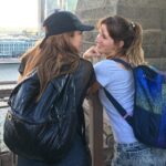 Miriam Lanzoni Instagram - Un 19 de enero, 30 años atrás, llegaba a este mundo la confirmación que todo iba a estar bien. Mi hermana Magali, con una sonrisa especial para mi, me anticipaba lo mágico que iba a ser tenerla como hermana. Gracias x existir Magui. Desde el día que supe que venías, el caos se transformó en felicidad. Gracias mi eterna bebita x la persona que sos, la mujer que llevas adelante, x tu bondad, tus valores, porque sos la mejor madre que he visto, la hermana soñada, por tu honestidad, por tu desprejuicio, por jamás dejarme subir mis pies a tu sillón, x no hacerme nunca la pasta frola que te pedi, por todo…. Pero especialmente por dejarme diseñar tu vestido de novia .. Pd: para mi vas a ser mi hermanita siempre. Te amo desmesuradamente Feliz cumple mi bb Etiqueta: mi hermana odia las redes sociales, y no usa( es la uno de verdad)