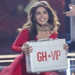 Miriam Saavedra Instagram - Hoy vuelve gran Hermano @ghoficial La casa donde creci , donde lloré,rei y siempre fui yo misma,esta casa te enseña a darte cuenta de la capacidad y fuerza mental que tienes !!! El tiempo ha pasado y es como si hubiera sido ayer,nostalgia y alegria del regreso de este maravilloso formato ! @ghoficial ♥️ ser un gran hermano es más que ser un concursante dentro de una casa, es simplemente ser un buen ser humano y desnudar nuestra alma ❤️ @mediasetcom