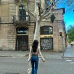 Miriam Saavedra Instagram - Mi Barcelona hermosa, su mixtura de gente y sabores lo hace siempre tan caluroso y amado ❤️ toda ella me encanta desde sus calles hasta su playa 😍