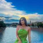 Miriam Saavedra Instagram - Verona 🔥 la ciudad del amor eterno 🌹y tu ? tienes un destino donde dejaste huellas de amor …