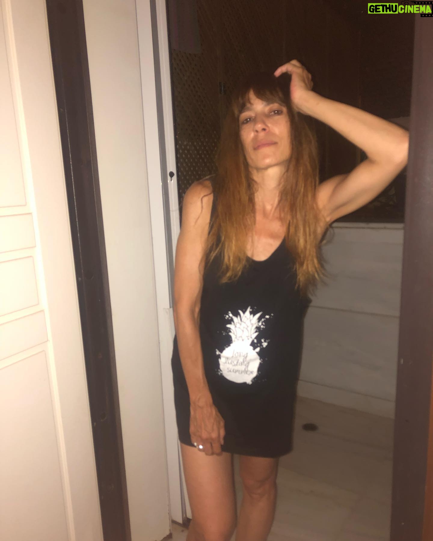Mirto Alikaki - 2.7K Likes - Σαν Ļαλιά Polaroid! #polaroid #summar #summernights #oldschool