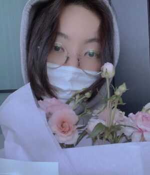 Miryo Instagram - 오늘 감성은 연보라❀ 키키

#마이페이보릿가든