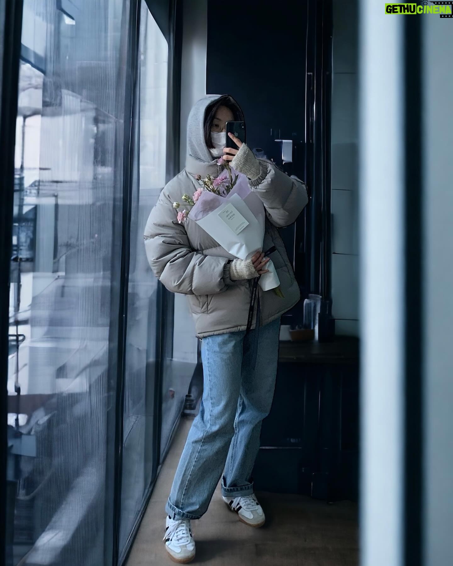 Miryo - 1K Likes - 오늘 감성은 연보라❀ 키키
#마이페이보릿가든