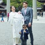 Misa Eto Instagram – ⁡
⁡
2年前と同じ場所で お宮参り。
娘の生後1ヶ月、無事に迎えられて良かった😌
photo 🤍 @tenten_insta 
hair 🤍 @mii.hana_ 
⁡