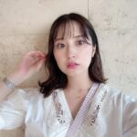Misa Eto Instagram - ⁡ ⁡ お気に入りトップス👗 @rosyluce ⁡リップは @maquillage_jp マキアージュドラマティックルージュEX PK440 ブルベさん向きのパキッと青みピンク🩷