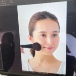 Misa Eto Instagram - ⁡ 【MAGAZINE】 好評発売中 #マキア12月号 ⁡ "美容好きなあの人のセルフメイク、全公開" ページに掲載されています。 ぜひチェックしてください💄 ⁡ 顔だけの撮影だったのでリラックスポーズ😌