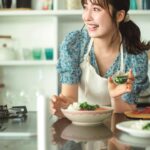 Misa Eto Instagram - ⁡ ⁡ 大人百花 @otona_hyakka 連載企画『アスママの毎日Wellnessごはん』 夏にぴったりなレシピをご紹介させて頂きました。 切って乗せるだけ簡単！ ⁡ 決めてはタレ✨ お昼ご飯は実際にスタッフの皆様とこの丼ぶりを食べましたが、皆様美味しいと言ってくださり嬉しかったです😊 食欲が落ちた夏でもご飯が進みます。 ぜひ作ってみてください！ ⁡
