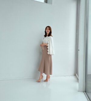 Misa Eto Instagram - ⁡
⁡
10月に入りましたね、お久しぶりです！
この季節、ほんのり金木犀の香りがして幸せ😌
⁡
近々お仕事の告知もあるのと、またフォロワーの皆様にシェアしていきたいものも色々とあったりするので、またゆるりと更新していきますね。
⁡
秋は美味しいもの沢山食べるぞ〜！
🍠🍁🍎🌰🎃🌾
⁡